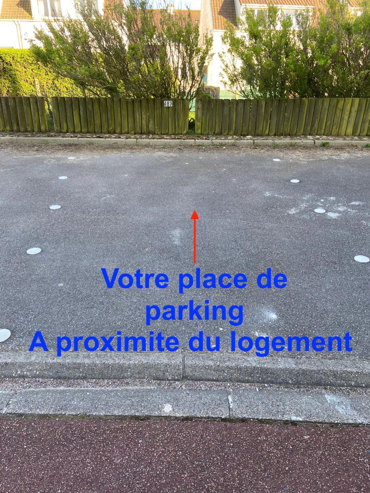 Brise De Mer Sur La Naturelle, Studio A Wimereux , Parking エクステリア 写真