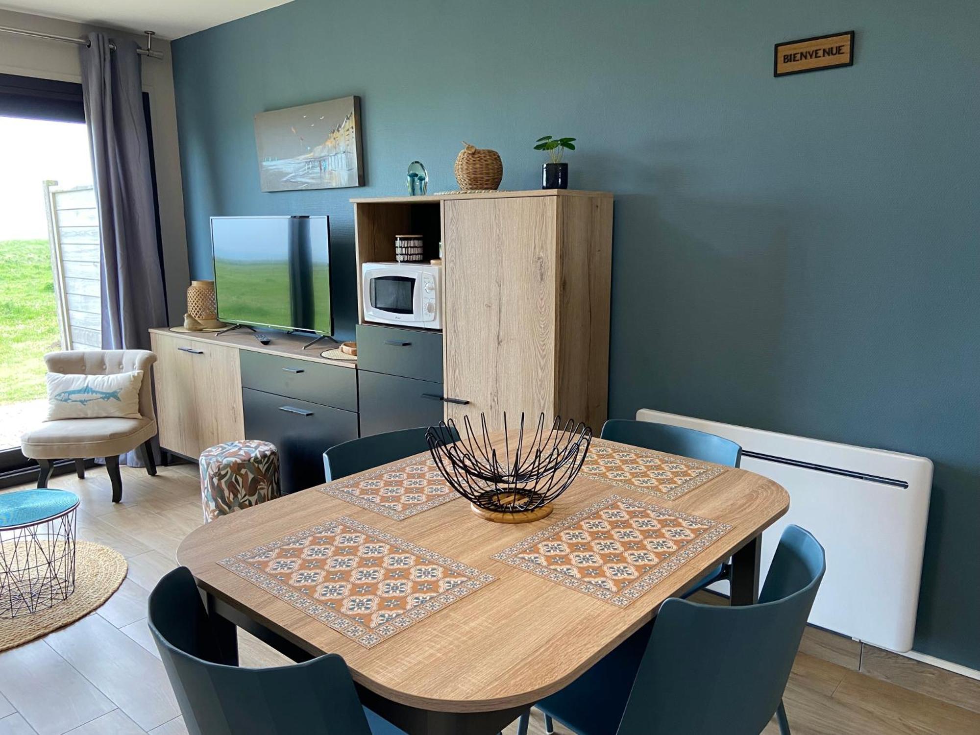 Brise De Mer Sur La Naturelle, Studio A Wimereux , Parking エクステリア 写真