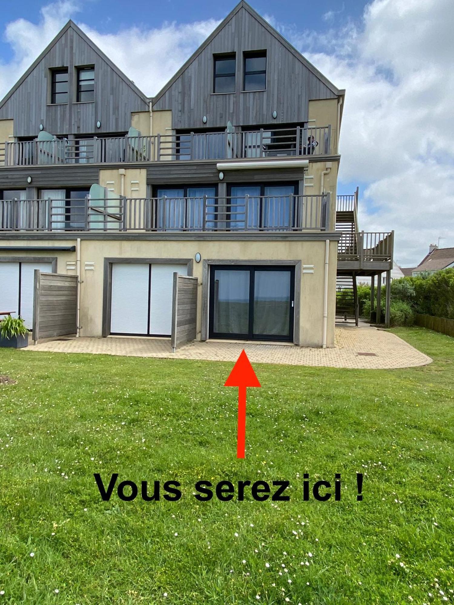 Brise De Mer Sur La Naturelle, Studio A Wimereux , Parking エクステリア 写真